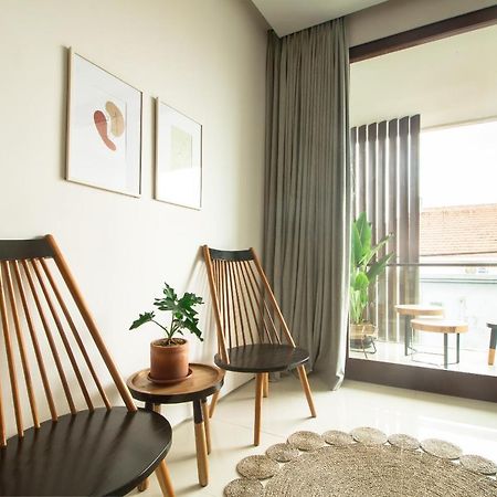 Pelangi 148 Beach Suites Seminyak Kültér fotó