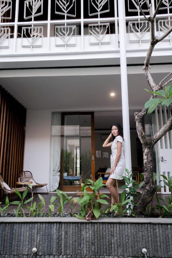 Pelangi 148 Beach Suites Seminyak Kültér fotó