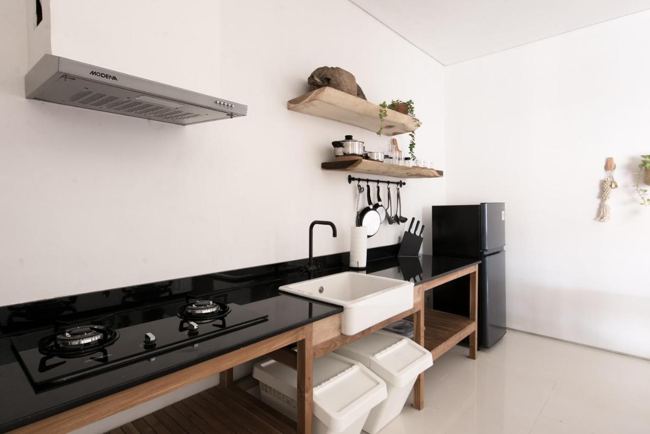 Pelangi 148 Beach Suites Seminyak Kültér fotó